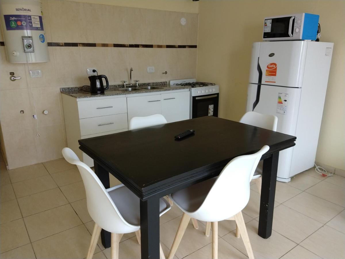 Once Reinas Dptos Apartment Сан Рафаел Екстериор снимка