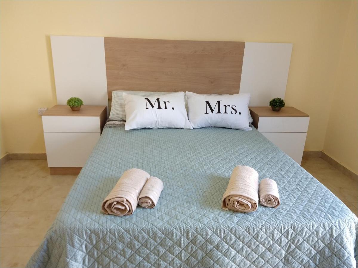 Once Reinas Dptos Apartment Сан Рафаел Екстериор снимка