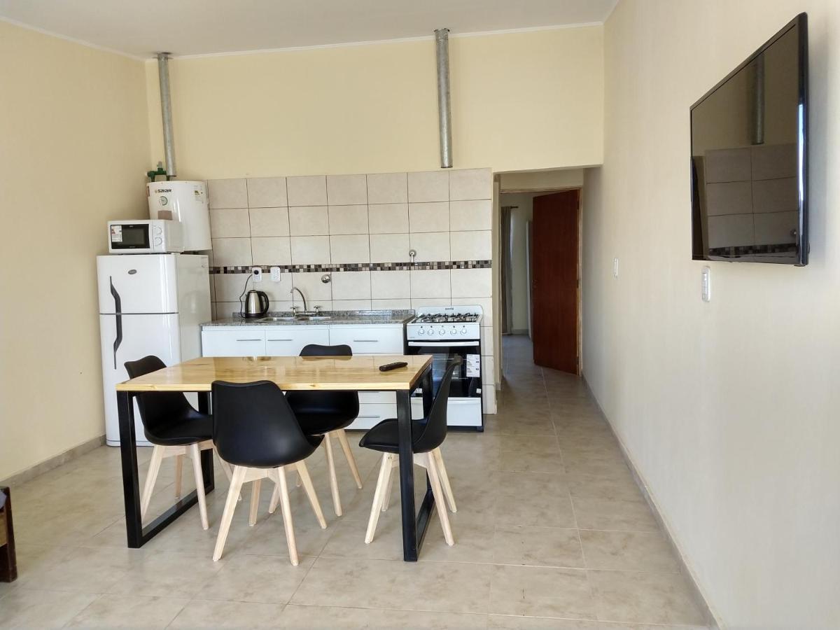 Once Reinas Dptos Apartment Сан Рафаел Екстериор снимка