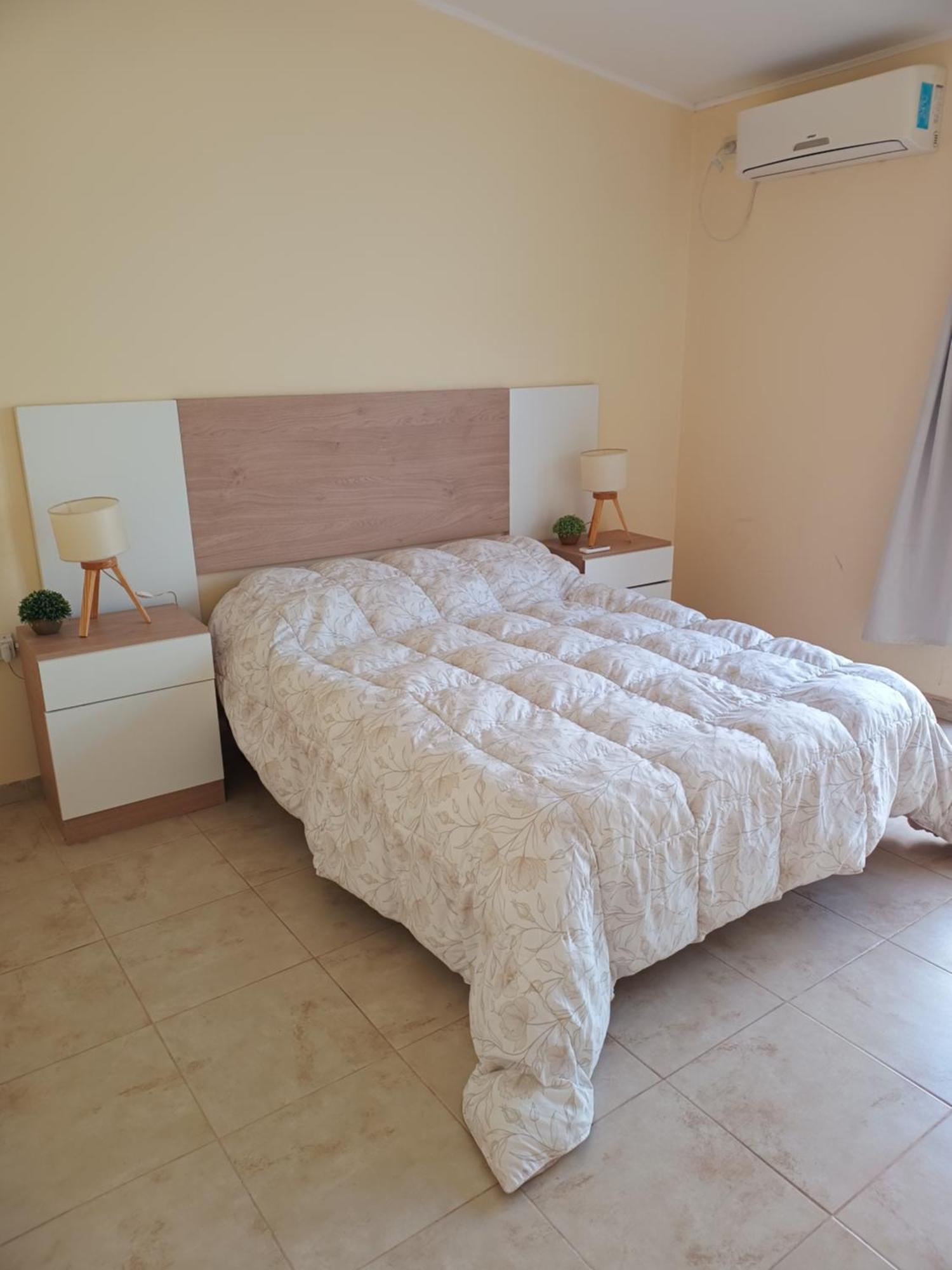 Once Reinas Dptos Apartment Сан Рафаел Екстериор снимка